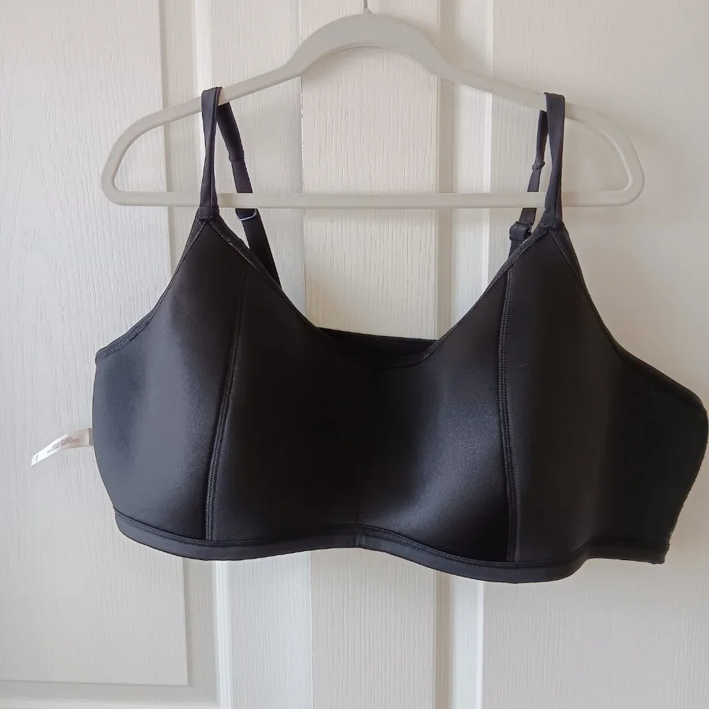 Cacique Women's Plus Black No-Wire Scoop Neck Swim Top Size 28